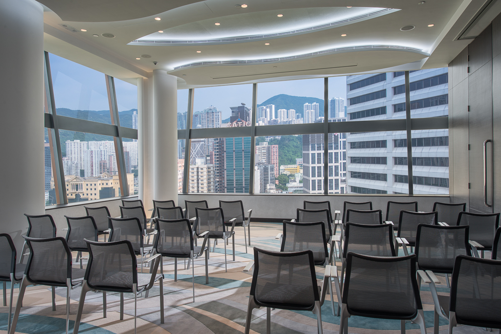 Meeting Room with CIty View of the Park Lane Room in the Park Lane Hong Kong hotel